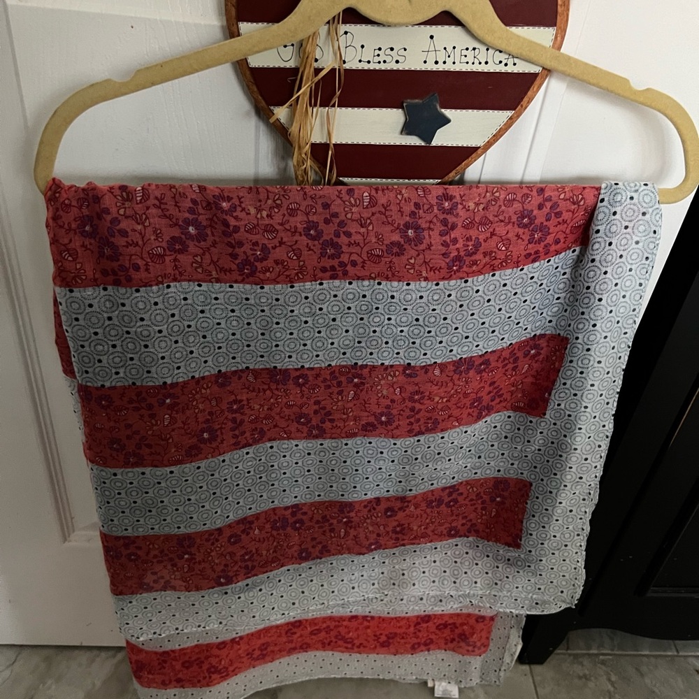 Flag scarf/wrap euc - Picture 4 of 4